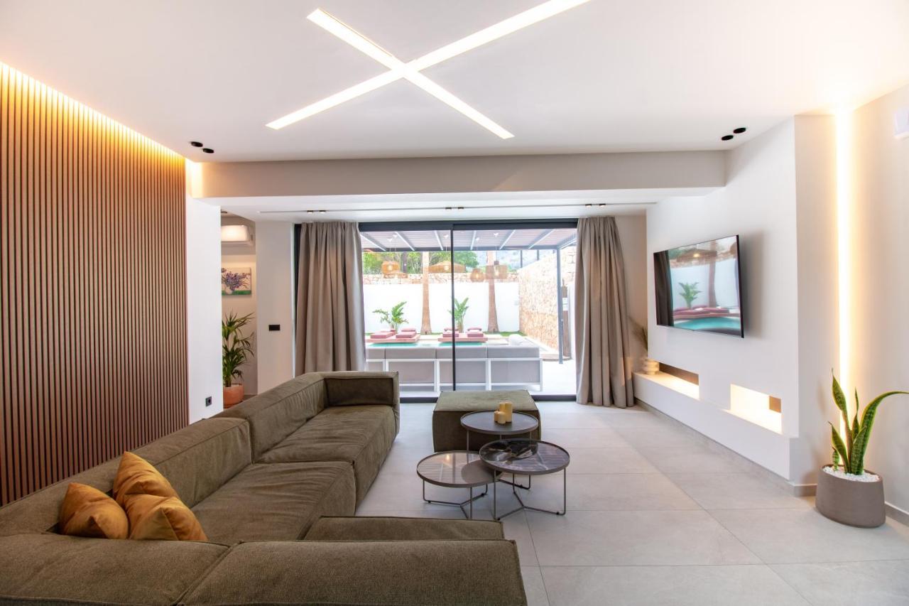 Stalea Luxury Pefki (Rhodes)